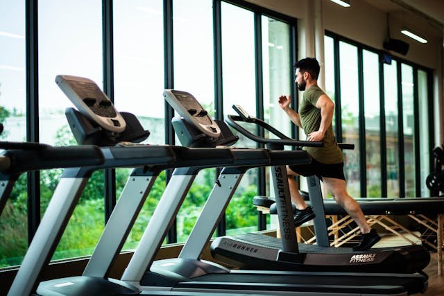 8133370148: Service Inquiries and EōS Fitness Calls